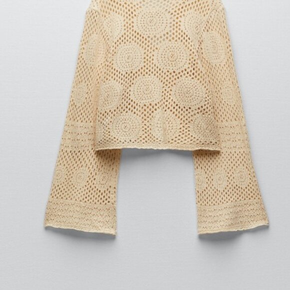 Zara cream crochet boho long sleeve top with V-neck and a front tie - SZ Small - Picture 7 of 9